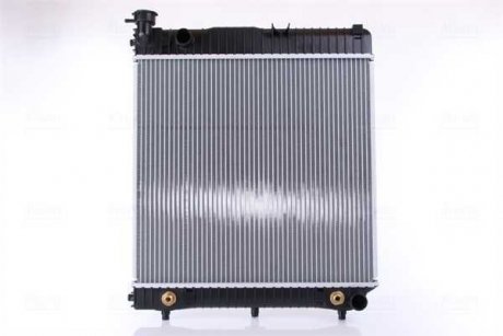 Радиатор двигателя MERCEDES T1 (601), T1 (601, 611), T1 (602), T1/TN 2.4D-3.0D 12.77-06.95 NISSENS 62632 (фото 1)
