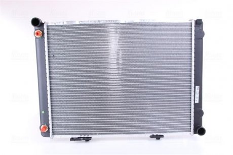 Радиатор двигателя MERCEDES 190 (W201) 2.5D 04.85-08.93 NISSENS 62766A (фото 1)