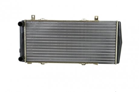 Радиатор двигателя (МКПП) SKODA FELICIA I, FELICIA II; Volkswagen CADDY II 1.6 08.95-04.02 NISSENS 64102 (фото 1)