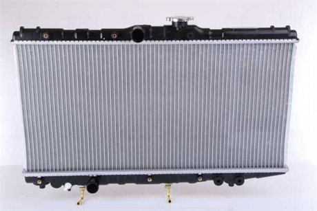 Радиатор двигателя TOYOTA COROLLA 1.3/1.6 05.87-11.92 NISSENS 647191 (фото 1)