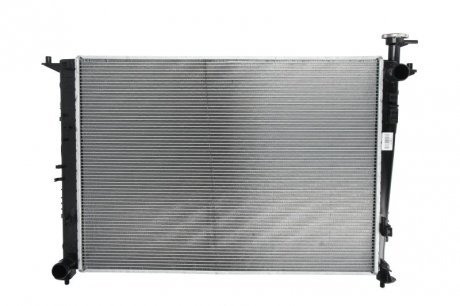 Радиатор двигателя (АКПП) KIA SORENTO III 3.3 04.15- NISSENS 666231