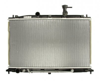 Радиатор двигателя (АКПП) KIA RIO II 1.4/1.6 03.05- NISSENS 66687