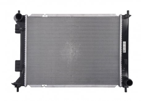 Радиатор двигателя (МКПП) HYUNDAI IX20; KIA VENGA 1.4/1.4LPG/1.6 02.10- NISSENS 67603