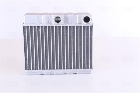Радиатор печки (190x210x32) BMW 3 (E46), X3 (E83) 1.6-3.2 12.97-12.11 NISSENS 70514 (фото 1)