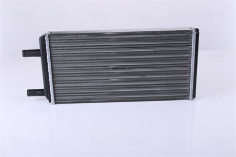 Радиатор печки (370x188x42мм) VOLVO F 10, F 12, F 16 TD102F-TD163ES 01.87-12.94 NISSENS 73621 (фото 1)