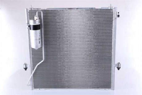 Радиатор кондиционера (с осушителем) MITSUBISHI PAJERO SPORT II 2.5D-3.5 07.08- NISSENS 940472