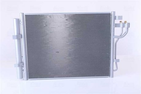 Радиатор кондиционера (с осушителем) HYUNDAI I10 1.0/1.0LPG/1.2 08.13- NISSENS 940592 (фото 1)