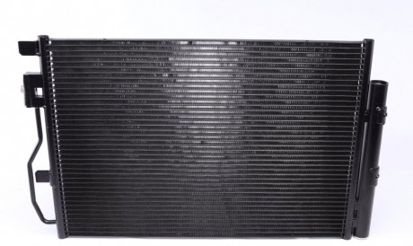 Радиатор кондиционера (с осушителем) CHEVROLET AVEO, TRAX; OPEL MOKKA / MOKKA X 1.2-1.8 03.11- NRF 350044 (фото 1)