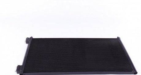 Радіатор кондиціонера FIAT DOBLO, DOBLO/MINIVAN, PUNTO 1.2/1.3D/1.9D 09.99- NRF 35496