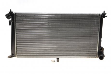 Радиатор двигателя (МКПП) CITROEN BERLINGO, BERLINGO/MINIVAN, XSARA; PEUGEOT 306, PARTNER, PARTNER/MINIVAN 1.5D-2.0D 04.93-12.15 NRF 509510A (фото 1)