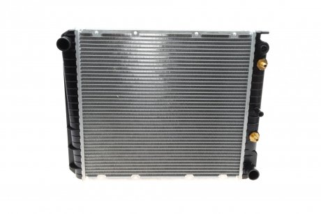 Радиатор двигателя (с монтажными элементами Easy Fit) VOLVO 240, 740, 760, 940, 940 II, 960 2.0-2.7 08.74-10.98 NRF 514782
