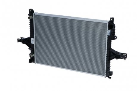 Радиатор двигателя VOLVO 940, 940 II, S60 I, S80 I, V70 II, XC70 I 2.0-3.0 08.90-04.10 NRF 53532 (фото 1)