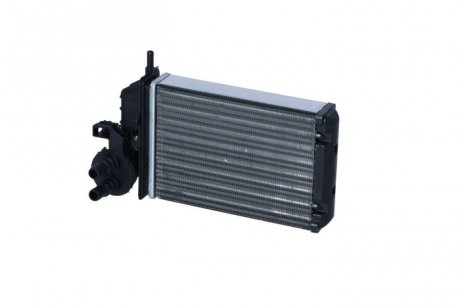 Радиатор печки (157x212x42, с монтажными элементами Easy Fit) FIAT SEICENTO/600 0.9/1.1/Electric 11.97-01.10 NRF 53610