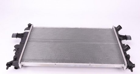 Радиатор двигателя OPEL ASTRA G 1.2/1.4 02.98-12.09 NRF 58176 (фото 1)