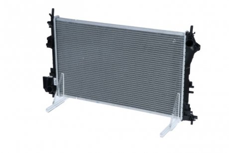 Радиатор двигателя OPEL SIGNUM, VECTRA C, VECTRA C GTS; SAAB 9-3, 9-3X 1.6-2.2D 04.02-02.15 NRF 58203 (фото 1)