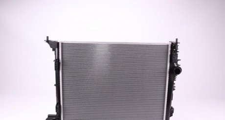 Радиатор двигателя RENAULT GRAND SCENIC IV, MEGANE IV, SCENIC IV, TALISMAN 1.2-1.5DH 11.15- NRF 59273
