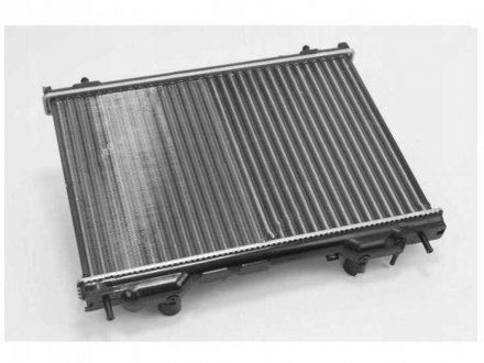 Радиатор охлаждения BRAVA/BRAVO 95-/(4645919, 7794069) Polcar 301908A8 (фото 1)
