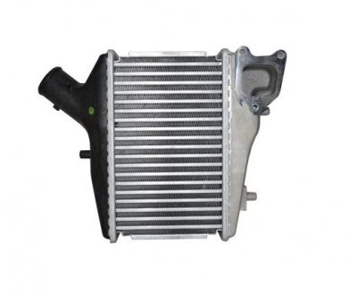 Радиатор воздуха (Интеркуллер) CR-V (19710R06E01) Polcar 3878J8-2
