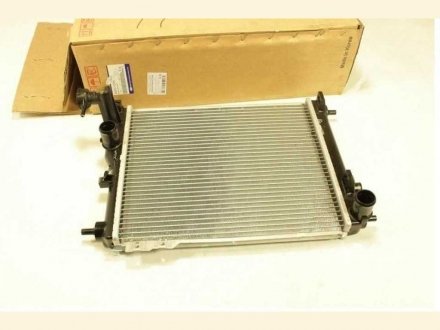 Радиатор охлаждения GETZ 02- (253101C200) Polcar 404208A2