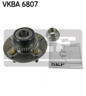 Набір підшипника маточини колеса SKF VKBA6807