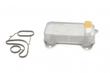 Радиатор масляный Mercedes Sprinter/Vito OM611/646 (теплообменник) SOLGY 112004 (фото 1)