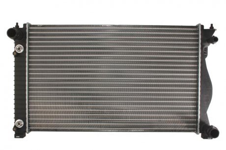 Радиатор двигателя (с автоматической трансмиссией) AUDI A6, A6 ALLROAD 2.0-3.2 05.04-09.18 THERMOTEC D7A028TT (фото 1)