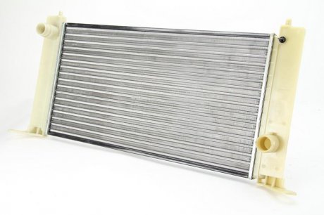Радиатор двигателя (МКПП) FIAT STILO 1.2/1.4/1.6 10.01-08.08 THERMOTEC D7F030TT (фото 1)