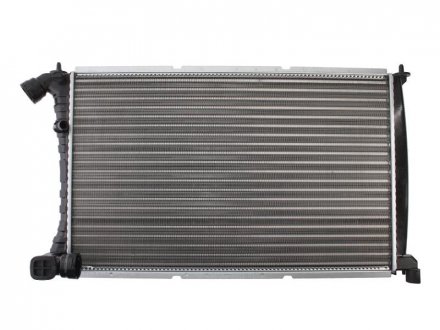 Радиатор двигателя (МКПП) CITROEN XM; PEUGEOT 406, 605 1.9D/2.0/2.1D 06.89-10.04 THERMOTEC D7P015TT