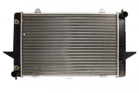 Радиатор двигателя (с автоматической трансмиссией) VOLVO C70 I, S70, V70 I, XC70 2.0-2.5D 12.95-10.05 THERMOTEC D7V005TT