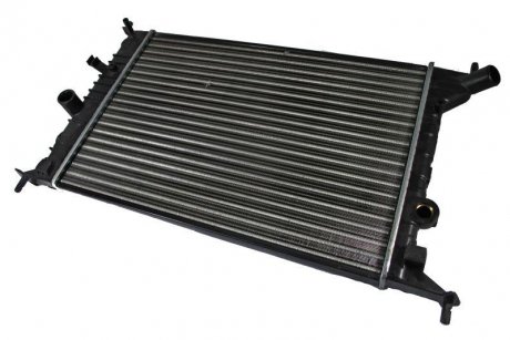 Радиатор двигателя (МКПП) OPEL VECTRA B 1.6/1.8/2.0 10.95-07.03 THERMOTEC D7X023TT