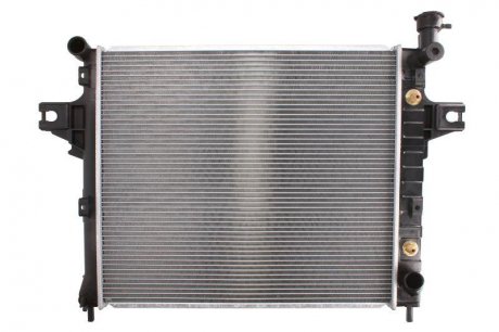 Радиатор двигателя (АКПП) JEEP GRAND CHEROKEE II 4.7 04.99-09.05 THERMOTEC D7Y016TT
