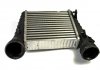 Фото автозапчастини інтеркулер SKODA SUPERB I; Volkswagen PASSAT 1.8 11.00-03.08 THERMOTEC DAW004TT (фото 1)