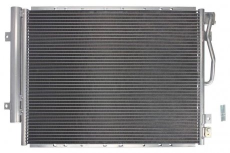 Радиатор кондиционера (с осушителем) KIA SORENTO I 2.5D 08.02- THERMOTEC KTT110563 (фото 1)