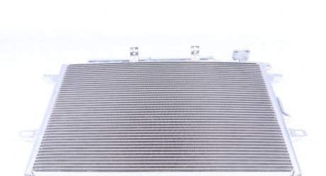 Радиатор кондиционера Mercedes E-class (W211) 1.8-5.5 02-08 TRUCKTEC AUTOMOTIVE 02.59.055 (фото 1)