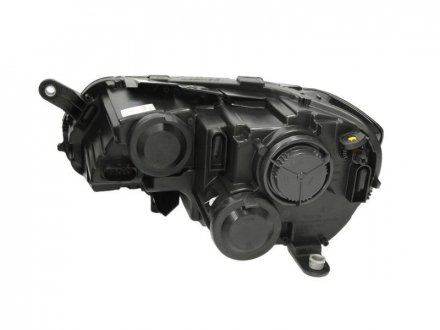 Фара правая (H7, электричество, с моторчиком, цвет вкладыша: хром/черный) Volkswagen PASSAT 08.10-12.14 TYC 20-12515-05-2