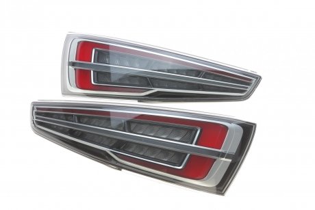 Фонарь задний Audi Q3 14-18 (к-кт) ULO 1133100