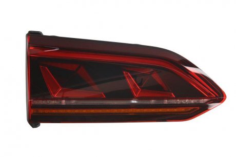 Задній ліхтар лівий (внутрішня частина, LED, колір повороту помаранчевий, колір скла червон, світло протитуманних фар) Volkswagen TOUAREG 03.18- ULO 1172031