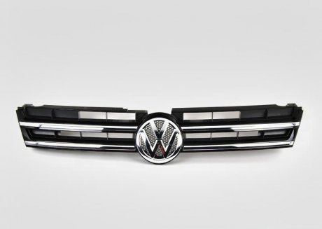 Передняя решетка (серая/хром) Volkswagen TOUAREG 01.10-04.14 VAG 7P6853651AZLL