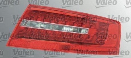 Задній ліхтар ліва (зовнішній, LED) AUDI A6 седан 09.08-08.11 Valeo 043842 (фото 1)