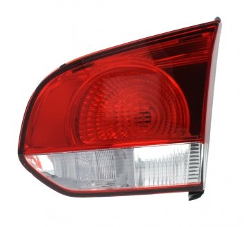 Задній ліхтар права (внутрішня частина, колір скла червон, світло заднього ходу) Volkswagen GOLF VI 10.08-11.13 Valeo 043881