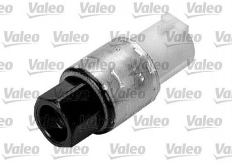 Датчик давления кондиционера Ford (1016565) Valeo 509482 (фото 1)