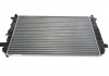 Радиатор охлаждения Mercedes Sprinter/Volkswagen Crafter 06- (+AC/-AC) 414,7x680x34 Valeo 735084 (фото 3)
