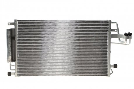 Радиатор кондиционера (с осушителем) Hyundai Tucson/Kia Sportage 2.0D 04- Valeo 812716 (фото 1)