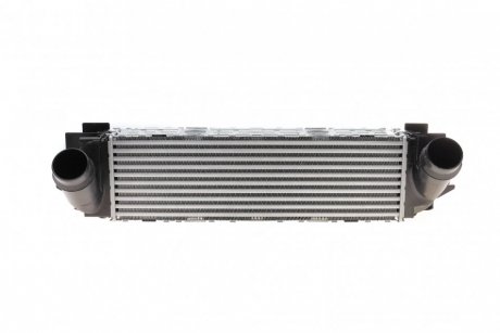 Радиатор интеркулера BMW X3/X4 2.0d/2.0i 10-18 Valeo 818252