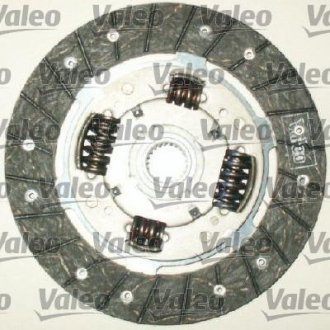 Комплект дводискового зчеплення (з диском, з наж. диском, без головного циліндра зчеплення, 220мм) FORD MONDEO II 1.6/1.8 08.96-09.00 Valeo 821321