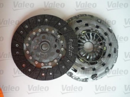 Фото автозапчасти комплект сцепления (240мм) FORD TRANSIT 2.0D 08.00-05.06 Valeo 826751