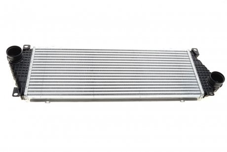 Радиатор интеркулера Mercedes Sprinter/Volkswagen LT 96- Van Wezel 30004217