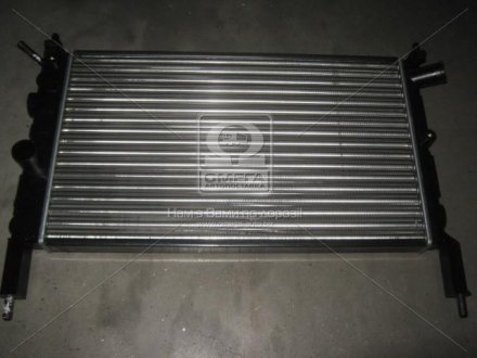 Радиатор охлаждения двигателя ASTRA F 1.4/1.6 LONG PIN Van Wezel 37002023 (фото 1)