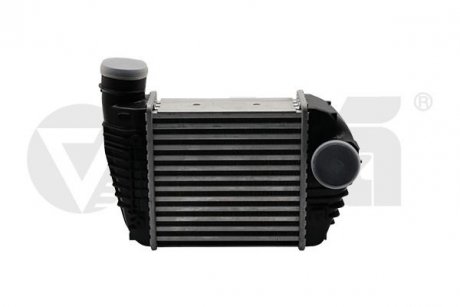 Радиатор интеркуллера Audi A6 (05-11) 2,7 D VIKA 11451803501 (фото 1)