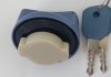 Фото автозапчастини кришка бачка пластик+ключ ADBLUE D40MM MAN, DAF 1742568, MB 0004702705 81154026027 Wosm D-385 WS (фото 1)